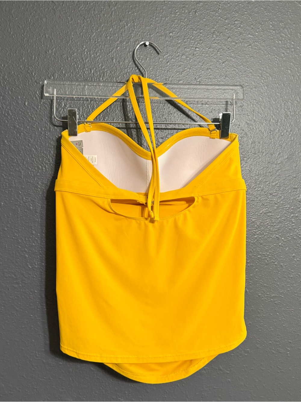 Athleta Halter Swimsuit Top Size M - Picture 2 of 3